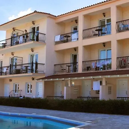 מלון דירות Sunrise 3*