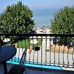 Sunrise Aparthotel